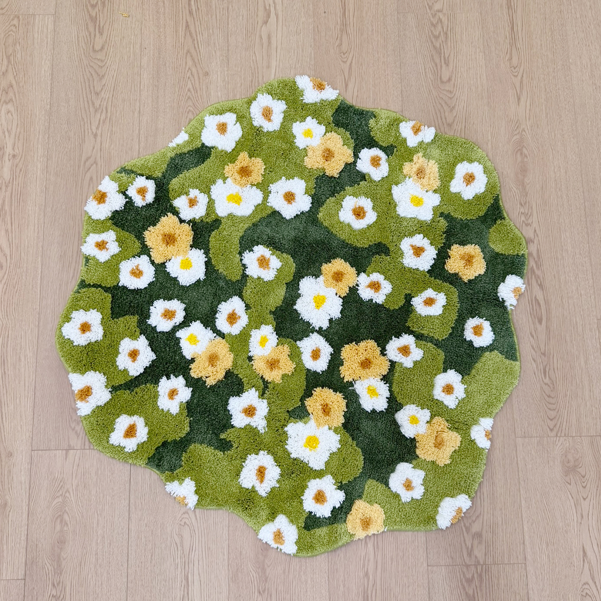 Green Meadow Daisy Tufted Rug, - Maranta Prayer Plant recensie en prijs