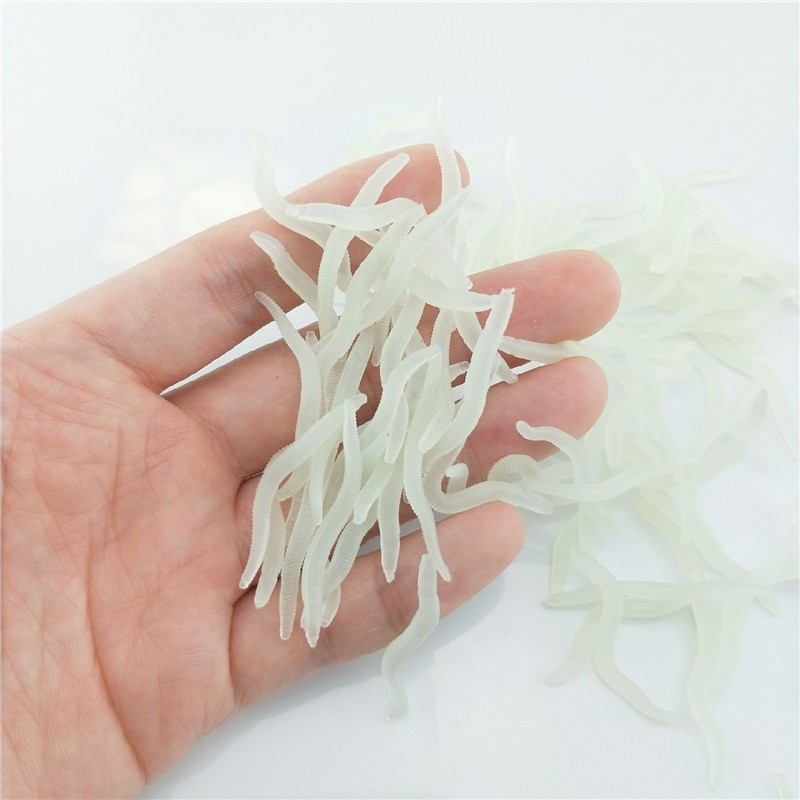60pcs 4cm Fishing Silicone Lum - Aglaonema Red recensie en prijs